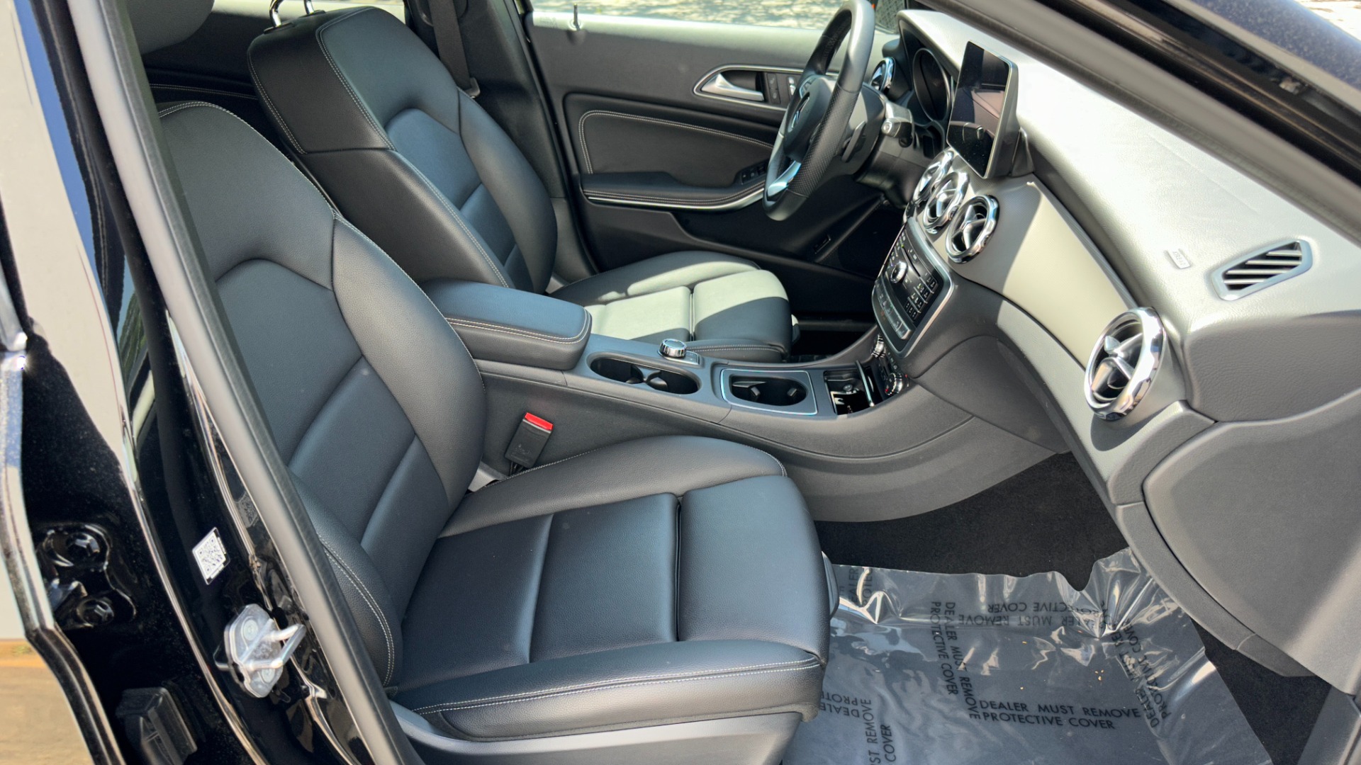 Used 2019 Mercedes-Benz GLA GLA 250 / 19IN WHEELS / PREMIUM / CONVENIENCE PKG for sale $32,495 at Formula Imports in Charlotte NC 28227 33