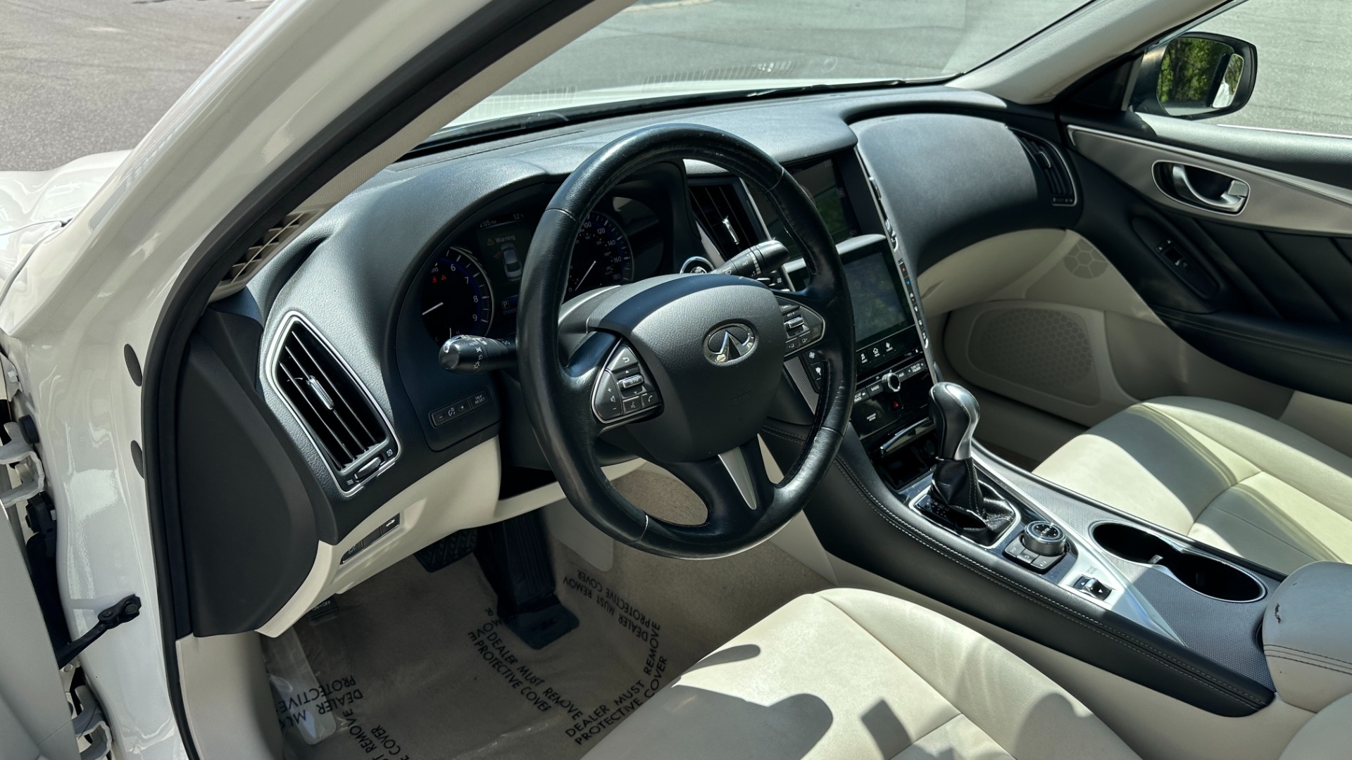 Used 2015 INFINITI Q50 AWD / PEARL PAINT / MOONROOF PKG / ALL WEATHER PKG / CARGO PKG for sale $16,995 at Formula Imports in Charlotte NC 28227 11