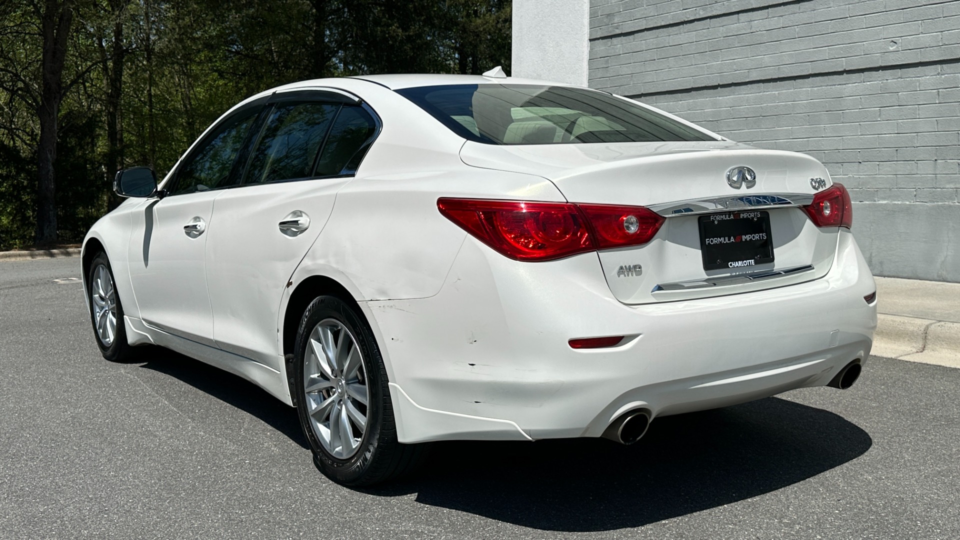 Used 2015 INFINITI Q50 AWD / PEARL PAINT / MOONROOF PKG / ALL WEATHER PKG / CARGO PKG for sale $16,995 at Formula Imports in Charlotte NC 28227 4