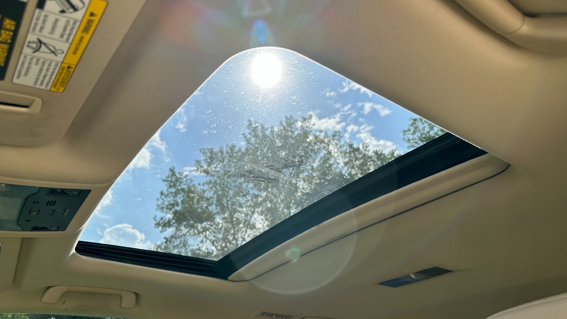 Used 2017 Lexus LX LX 570 LUXURY / MARK LEVINSON / REAR DVD SCREENS / 3 ROW / 4WD for sale Sold at Formula Imports in Charlotte NC 28227 22