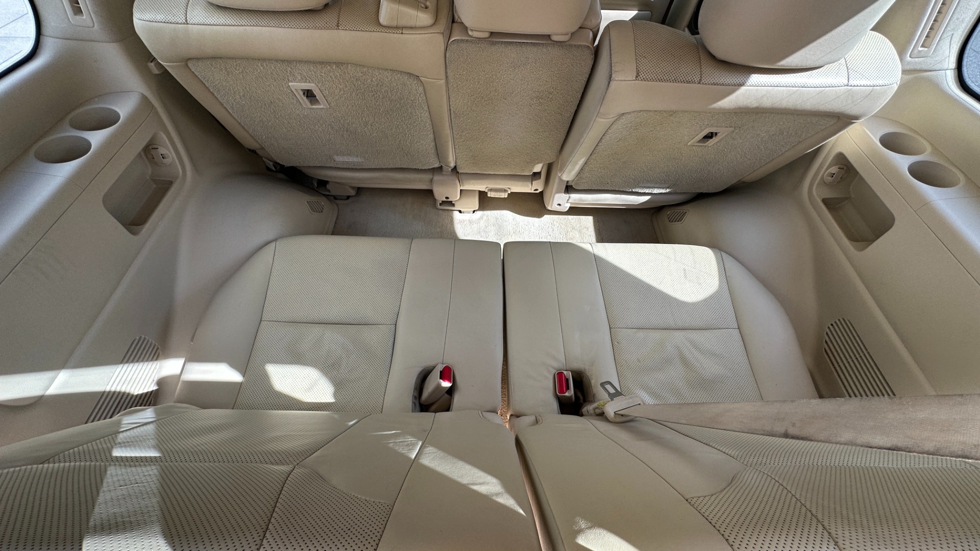 Used 2017 Lexus LX LX 570 LUXURY / MARK LEVINSON / REAR DVD SCREENS / 3 ROW / 4WD for sale $46,995 at Formula Imports in Charlotte NC 28227 49