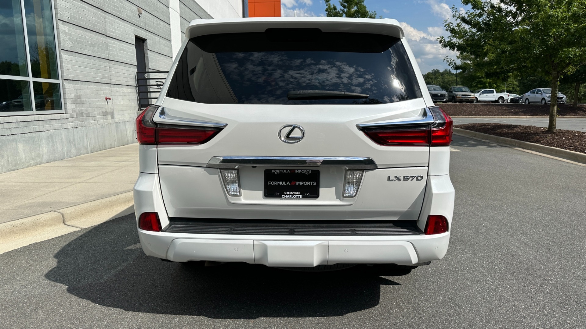 Used 2017 Lexus LX LX 570 LUXURY / MARK LEVINSON / REAR DVD SCREENS / 3 ROW / 4WD for sale $46,995 at Formula Imports in Charlotte NC 28227 9