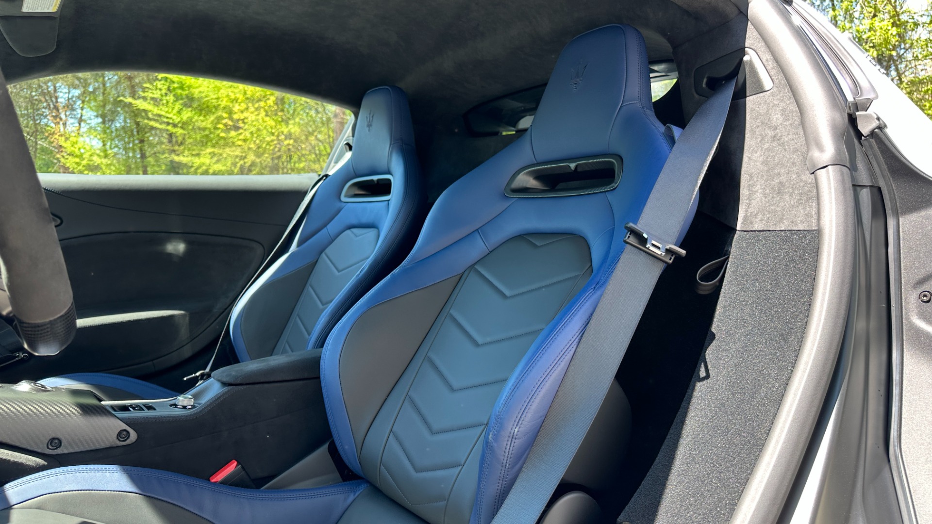 Used 2022 Maserati MC20 TWIN TURBO V6 / $35K FULL CARBON PKG / FRONT LIFT / MATTE PAINT / PPF for sale $278,000 at Formula Imports in Charlotte NC 28227 16