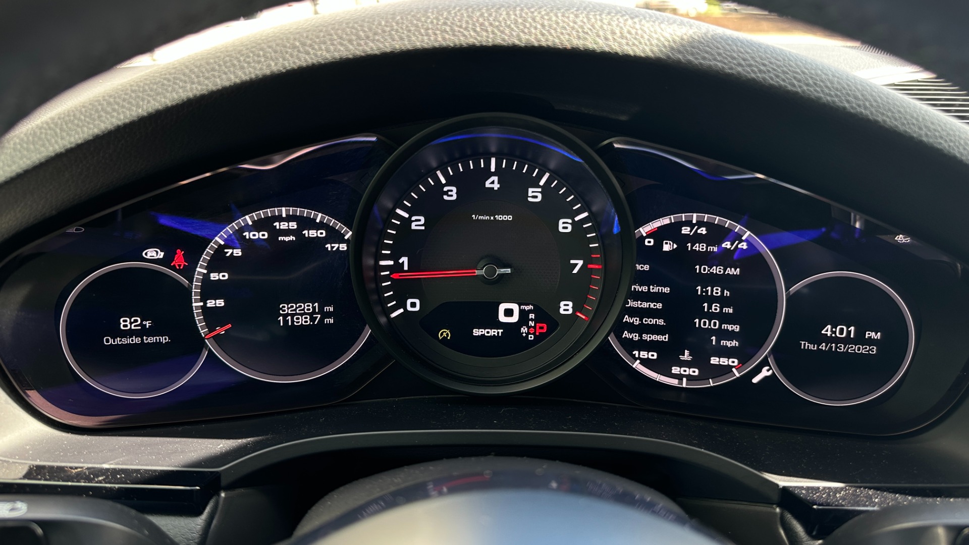 Used 2019 Porsche Cayenne AWD / PREMIUM / TOWING PKG / BOSE AUDIO / GLOSS BLACK TRIM for sale $54,995 at Formula Imports in Charlotte NC 28227 17