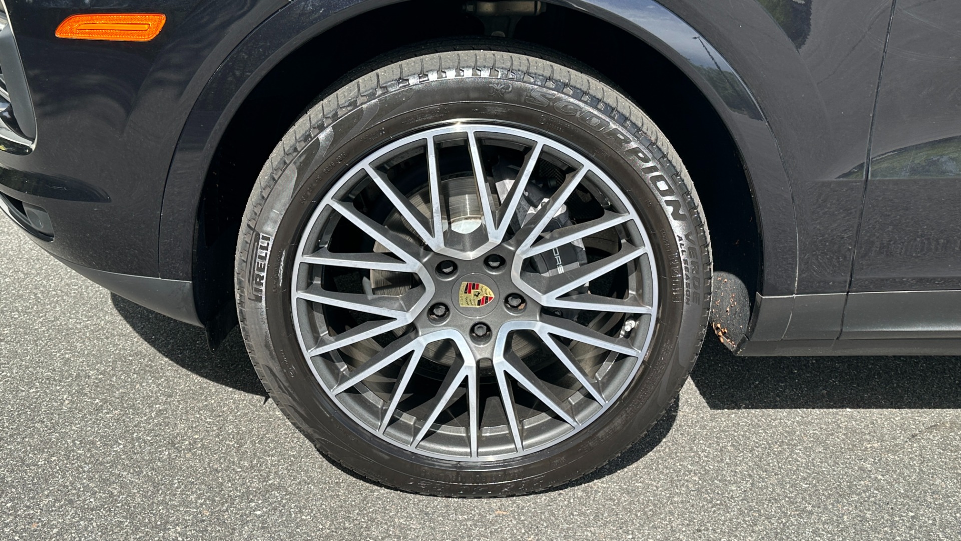 Used 2019 Porsche Cayenne AWD / PREMIUM / TOWING PKG / BOSE AUDIO / GLOSS BLACK TRIM for sale $54,995 at Formula Imports in Charlotte NC 28227 47
