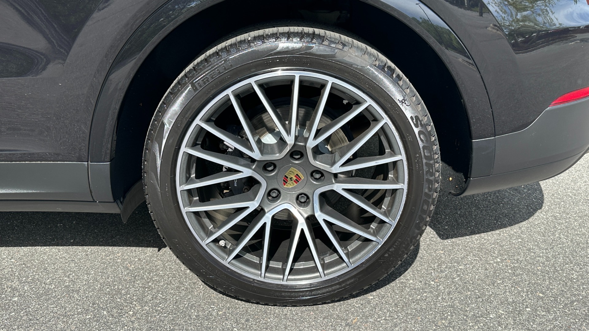 Used 2019 Porsche Cayenne AWD / PREMIUM / TOWING PKG / BOSE AUDIO / GLOSS BLACK TRIM for sale $54,995 at Formula Imports in Charlotte NC 28227 48