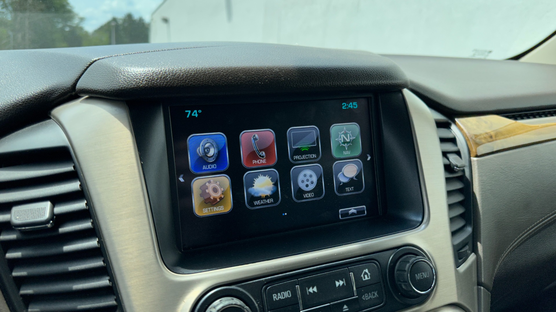 Used 2017 GMC Yukon XL DENALI / OPEN ROAD PACKAGE / REAR ENTERTAINMENT / THEFT SYSTEM for sale $29,495 at Formula Imports in Charlotte NC 28227 20
