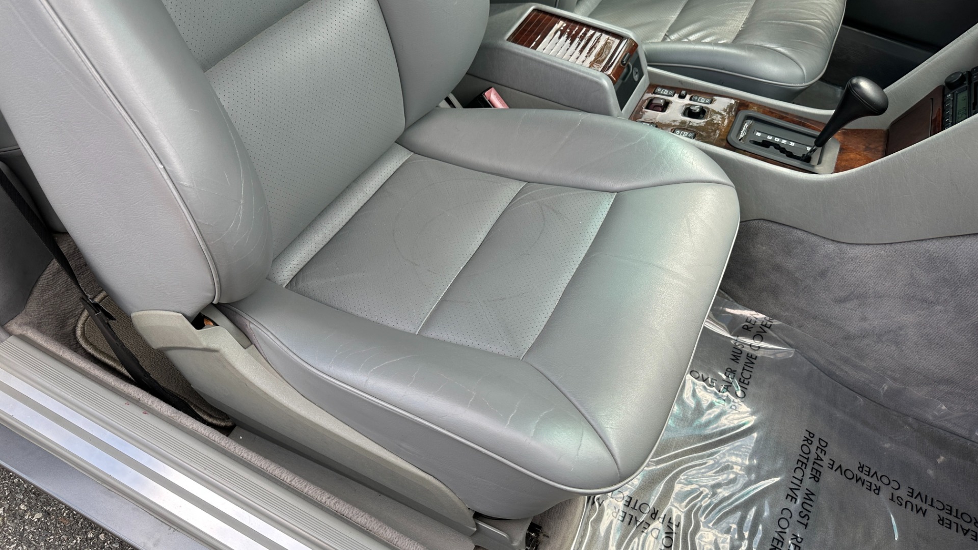 Used 1994 Mercedes-Benz 300 Series E 320 / CONVERTIBLE / MEMORY / POWER TOP / INLINE 6CYL / LEATHER for sale $23,500 at Formula Imports in Charlotte NC 28227 33