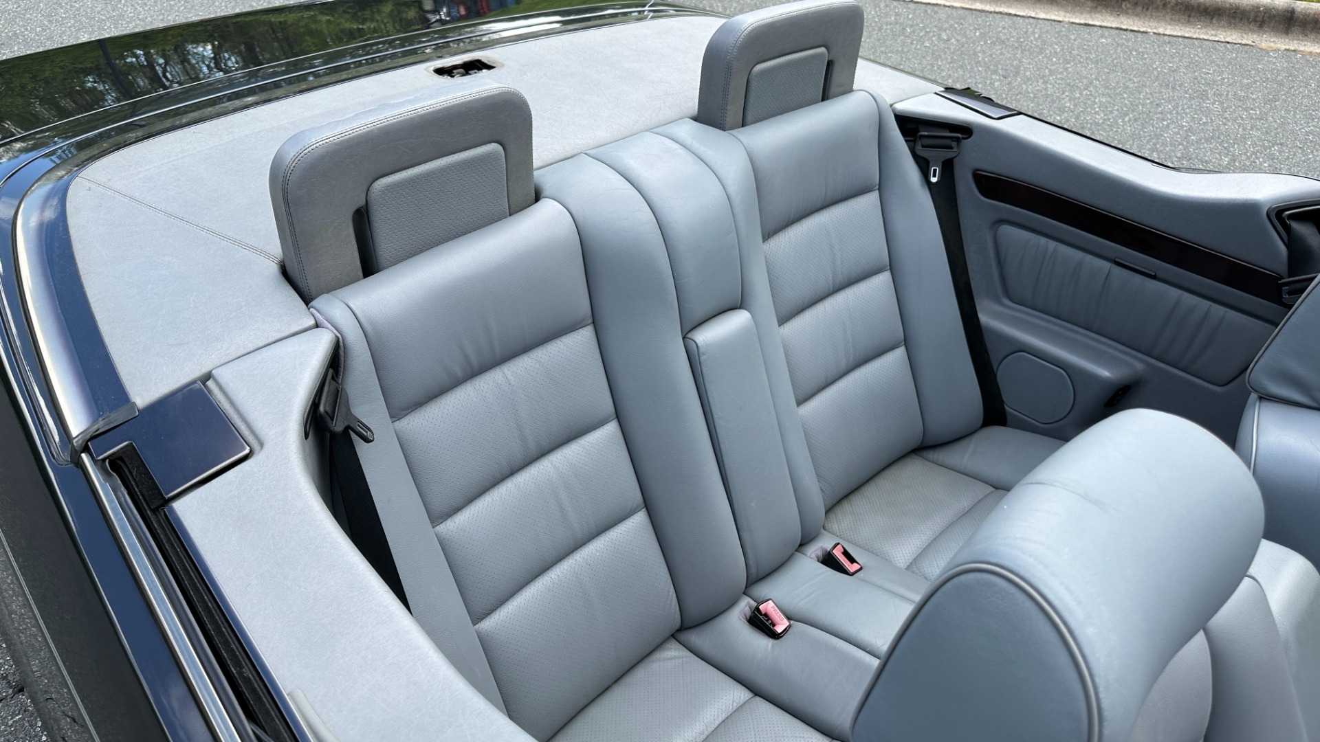 Used 1994 Mercedes-Benz 300 Series E 320 / CONVERTIBLE / MEMORY / POWER TOP / INLINE 6CYL / LEATHER for sale $23,500 at Formula Imports in Charlotte NC 28227 40