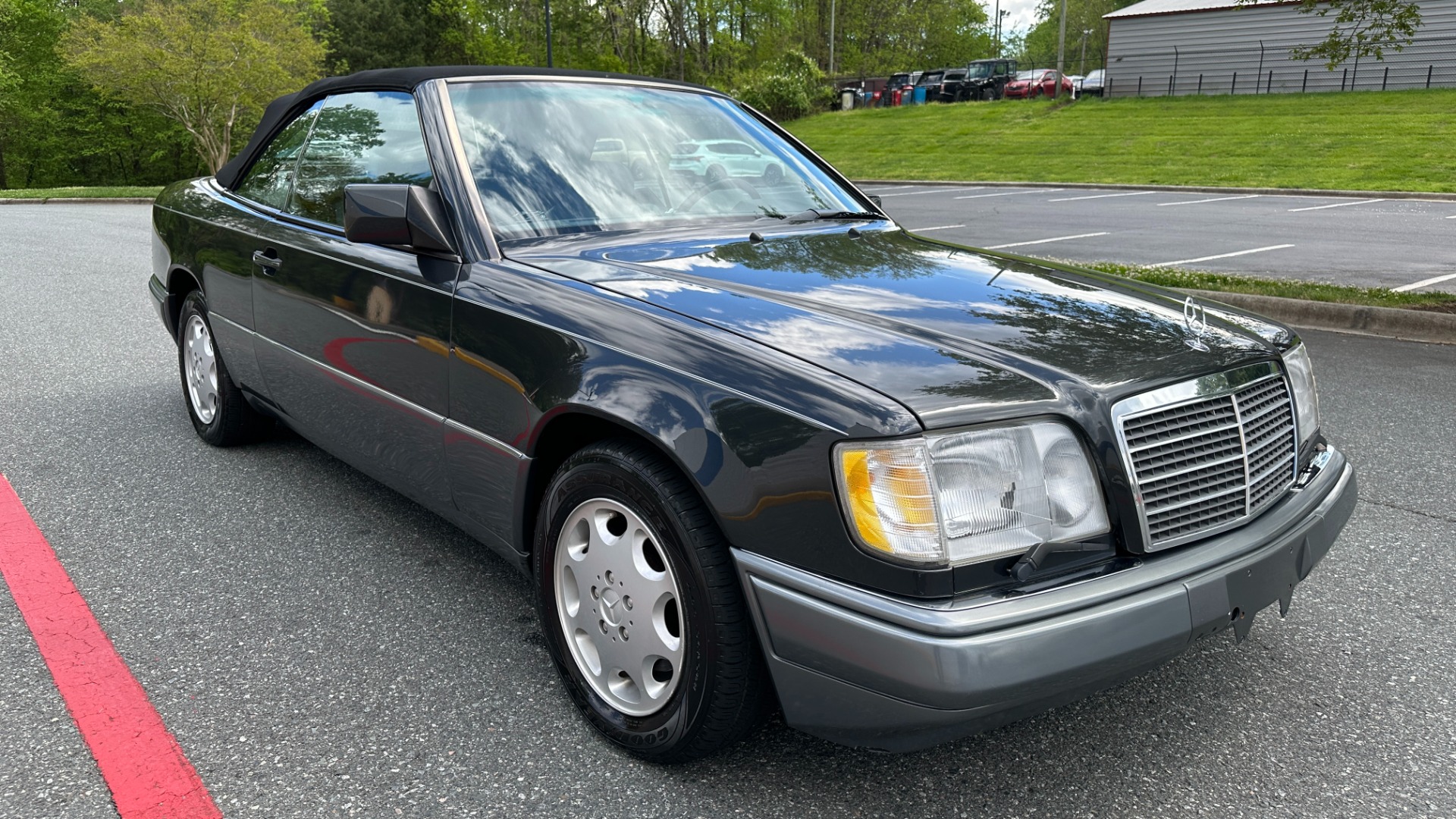 Used 1994 Mercedes-Benz 300 Series E 320 / CONVERTIBLE / MEMORY / POWER TOP / INLINE 6CYL / LEATHER for sale $17,000 at Formula Imports in Charlotte NC 28227 8