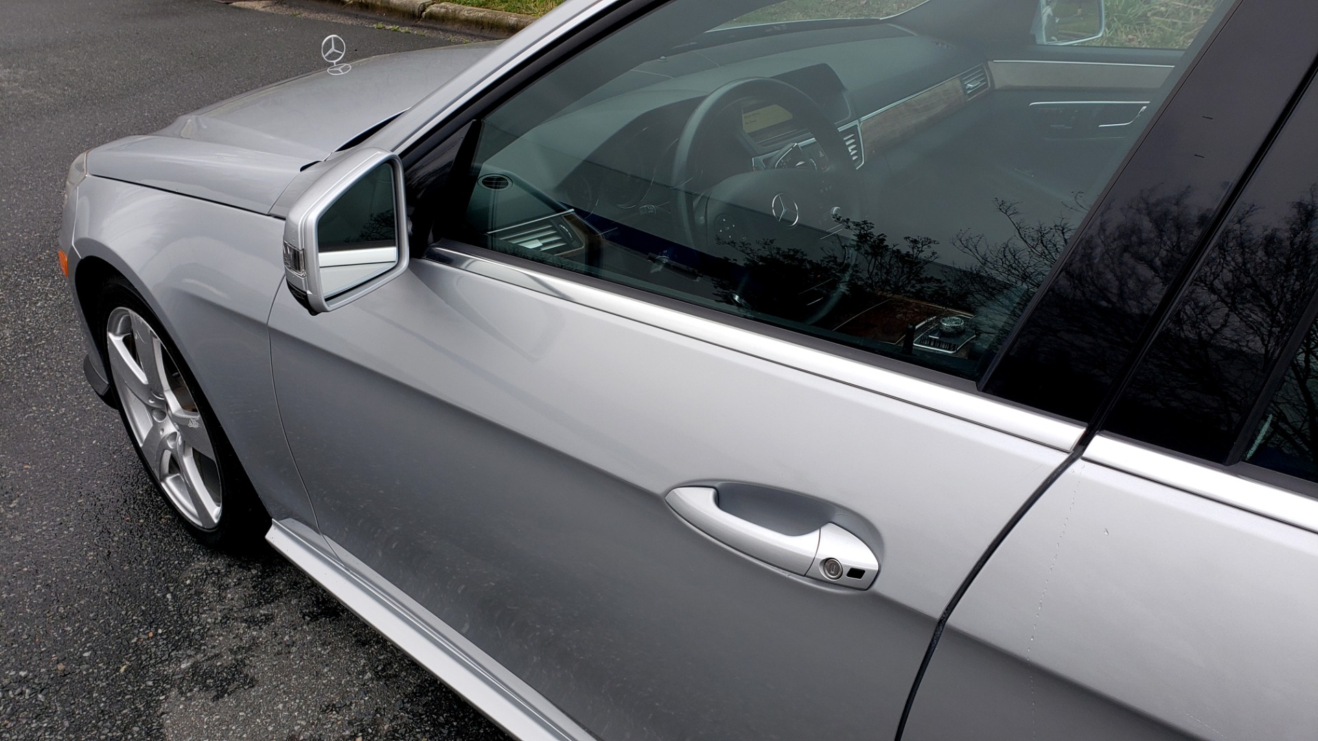 Used 2011 Mercedes-Benz E-CLASS E 350 PREMIUM / SUNROOF / NAV / HTD STS / REARVIEW for sale Sold at Formula Imports in Charlotte NC 28227 4
