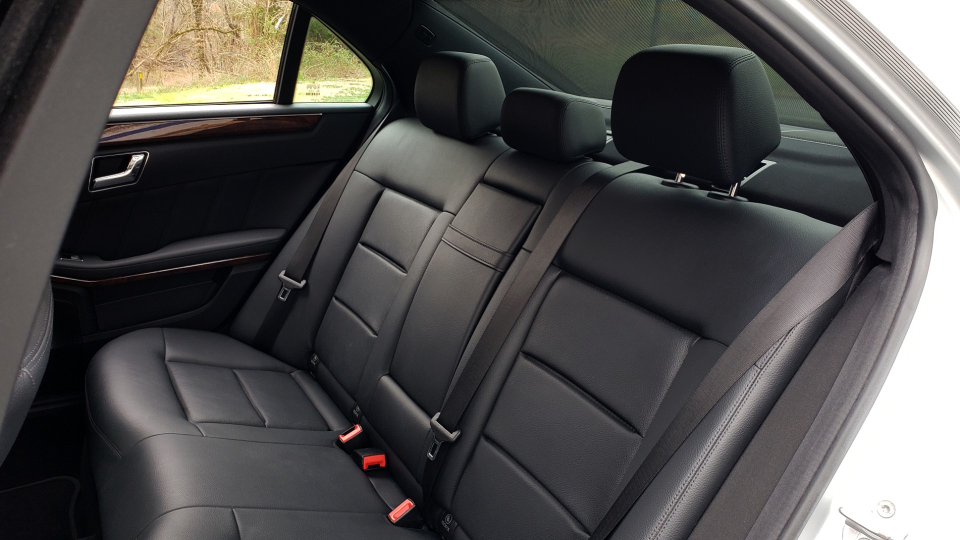 Used 2011 Mercedes-Benz E-CLASS E 350 PREMIUM / SUNROOF / NAV / HTD STS / REARVIEW for sale Sold at Formula Imports in Charlotte NC 28227 62