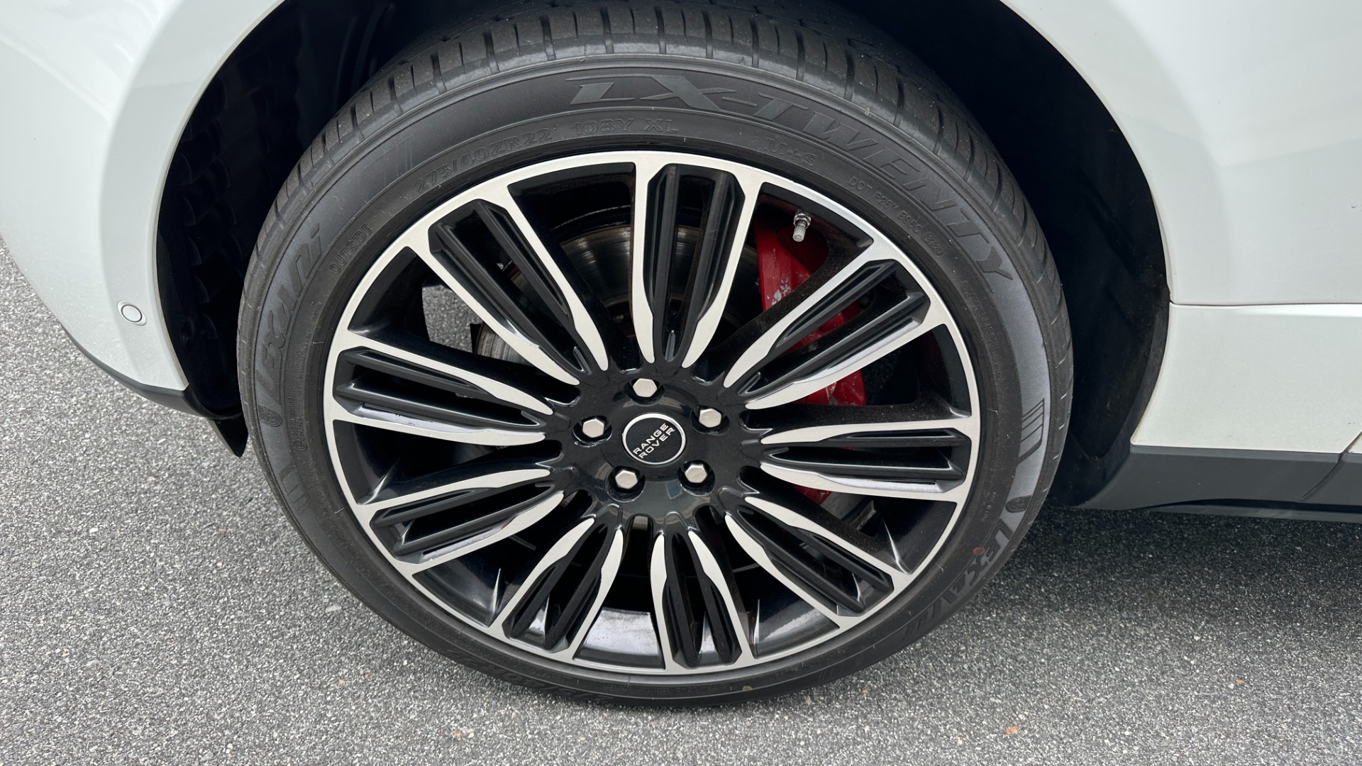 Used 2016 Land Rover Range Rover SUPERCHARGED 5.0 LWB / MERIDIAN / 22IN WHEELS / TOW PKG / CLIMATE PKG for sale $44,000 at Formula Imports in Charlotte NC 28227 66