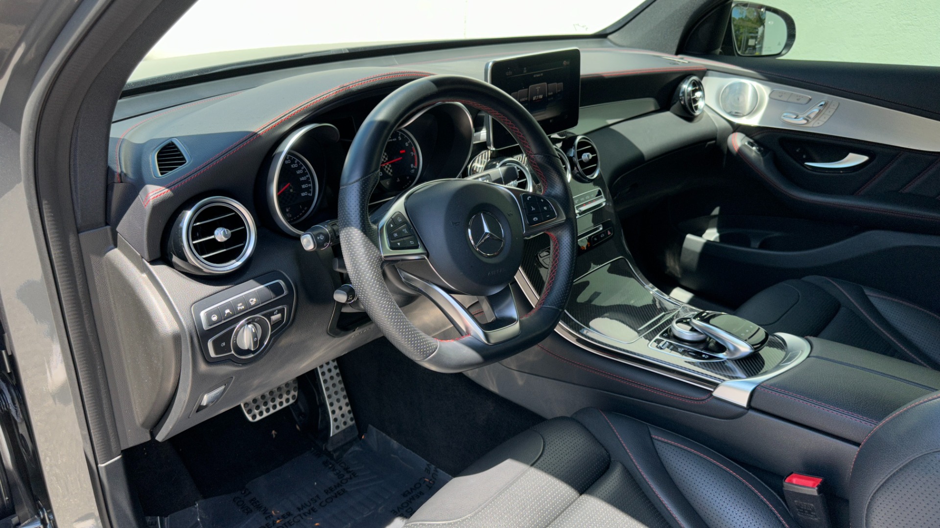 Used 2019 Mercedes-Benz GLC AMG GLC 43 / DRIVER ASSIST / CARBON FIBER / AMG 21IN WHEELS / BURMESTER for sale $41,995 at Formula Imports in Charlotte NC 28227 11