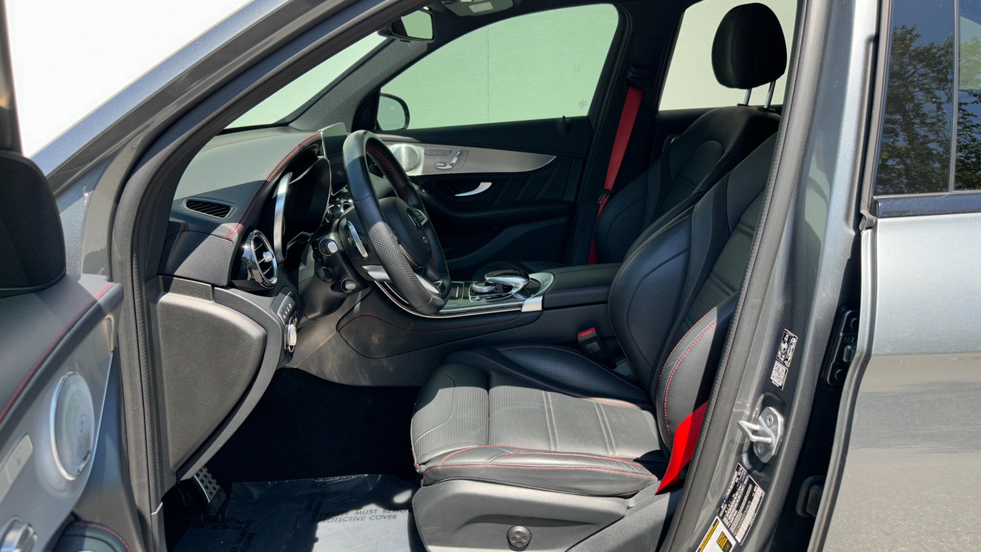 Used 2019 Mercedes-Benz GLC AMG GLC 43 / DRIVER ASSIST / CARBON FIBER / AMG 21IN WHEELS / BURMESTER for sale $41,995 at Formula Imports in Charlotte NC 28227 12