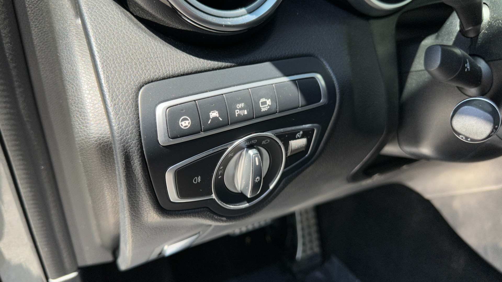 Used 2019 Mercedes-Benz GLC AMG GLC 43 / DRIVER ASSIST / CARBON FIBER / AMG 21IN WHEELS / BURMESTER for sale $41,995 at Formula Imports in Charlotte NC 28227 16