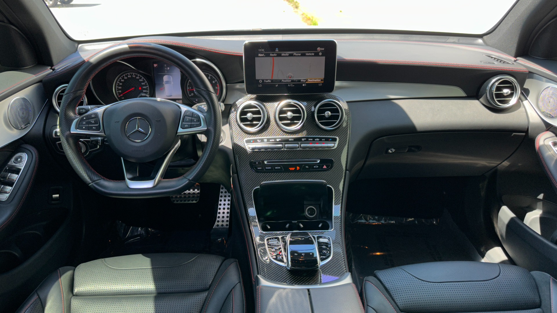 Used 2019 Mercedes-Benz GLC AMG GLC 43 / DRIVER ASSIST / CARBON FIBER / AMG 21IN WHEELS / BURMESTER for sale $41,995 at Formula Imports in Charlotte NC 28227 26