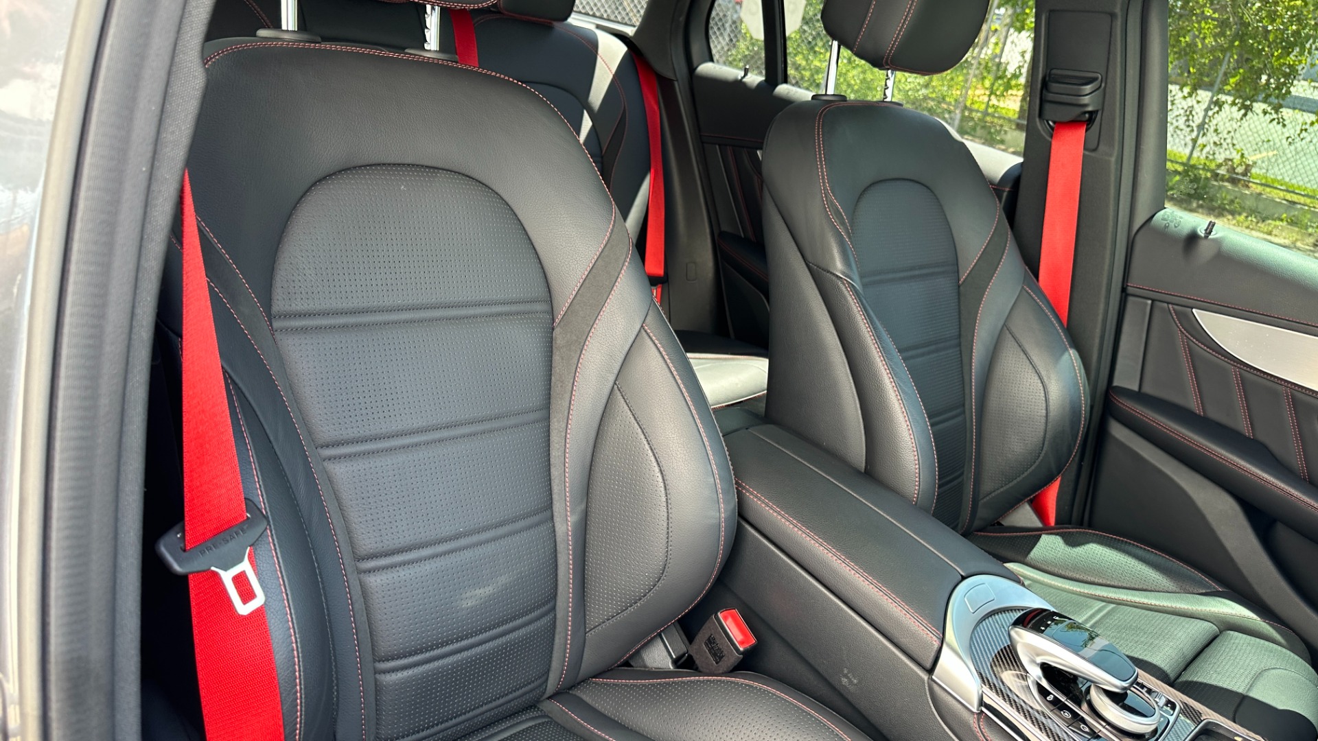 Used 2019 Mercedes-Benz GLC AMG GLC 43 / DRIVER ASSIST / CARBON FIBER / AMG 21IN WHEELS / BURMESTER for sale $41,995 at Formula Imports in Charlotte NC 28227 33