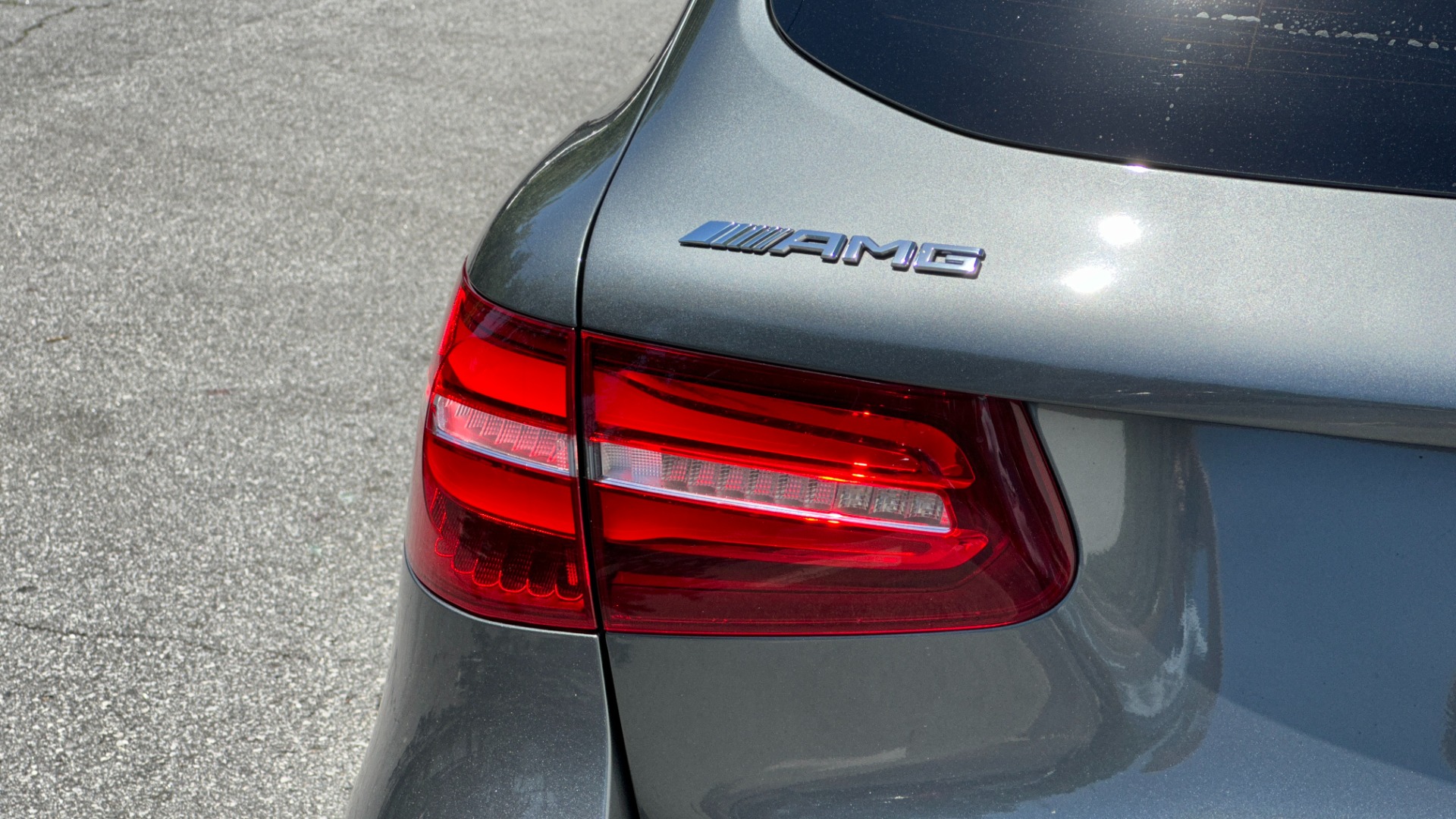 Used 2019 Mercedes-Benz GLC AMG GLC 43 / DRIVER ASSIST / CARBON FIBER / AMG 21IN WHEELS / BURMESTER for sale $41,995 at Formula Imports in Charlotte NC 28227 42