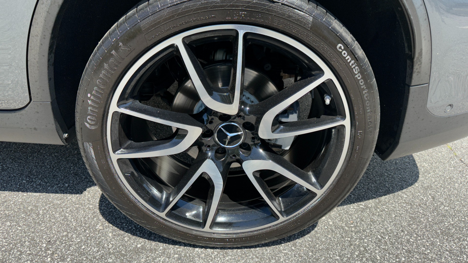Used 2019 Mercedes-Benz GLC AMG GLC 43 / DRIVER ASSIST / CARBON FIBER / AMG 21IN WHEELS / BURMESTER for sale $41,995 at Formula Imports in Charlotte NC 28227 49