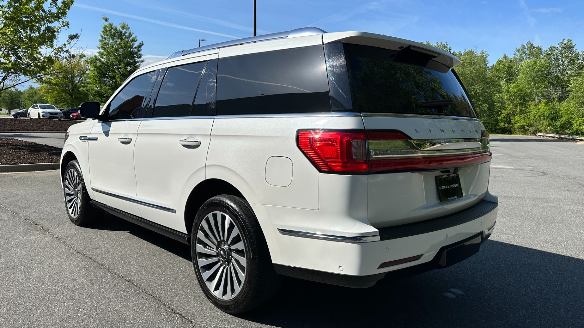 Used 2021 Lincoln Navigator Reserve for sale $73,250 at Formula Imports in Charlotte NC 28227 4