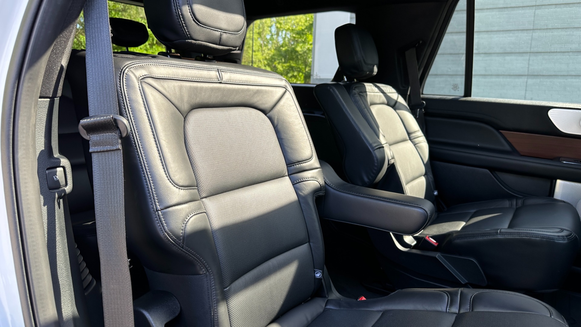 Used 2021 Lincoln Navigator Reserve for sale $73,250 at Formula Imports in Charlotte NC 28227 41