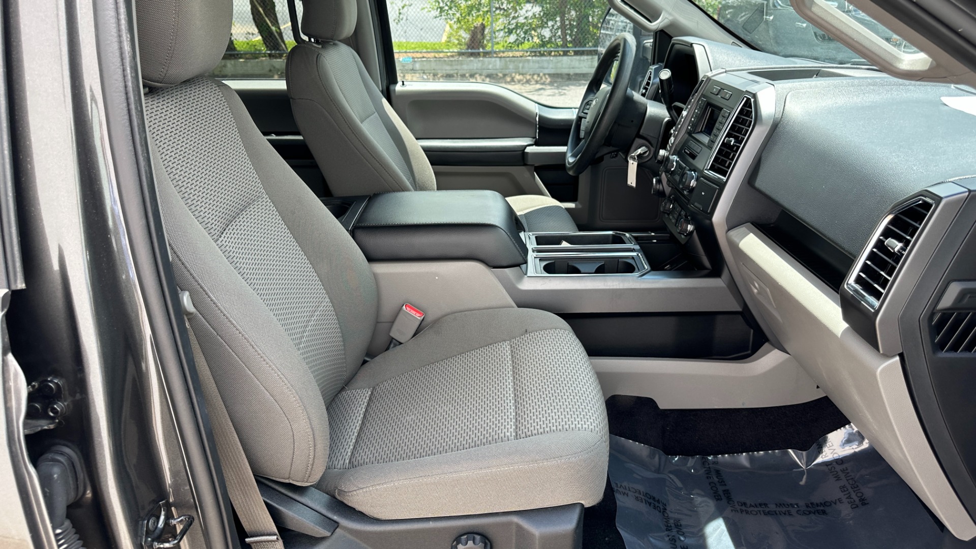 Used 2017 Ford F-150 XLT / 2.7L ECOBOOST / TOW PKG / BACKUP CAMERA for sale $26,995 at Formula Imports in Charlotte NC 28227 35