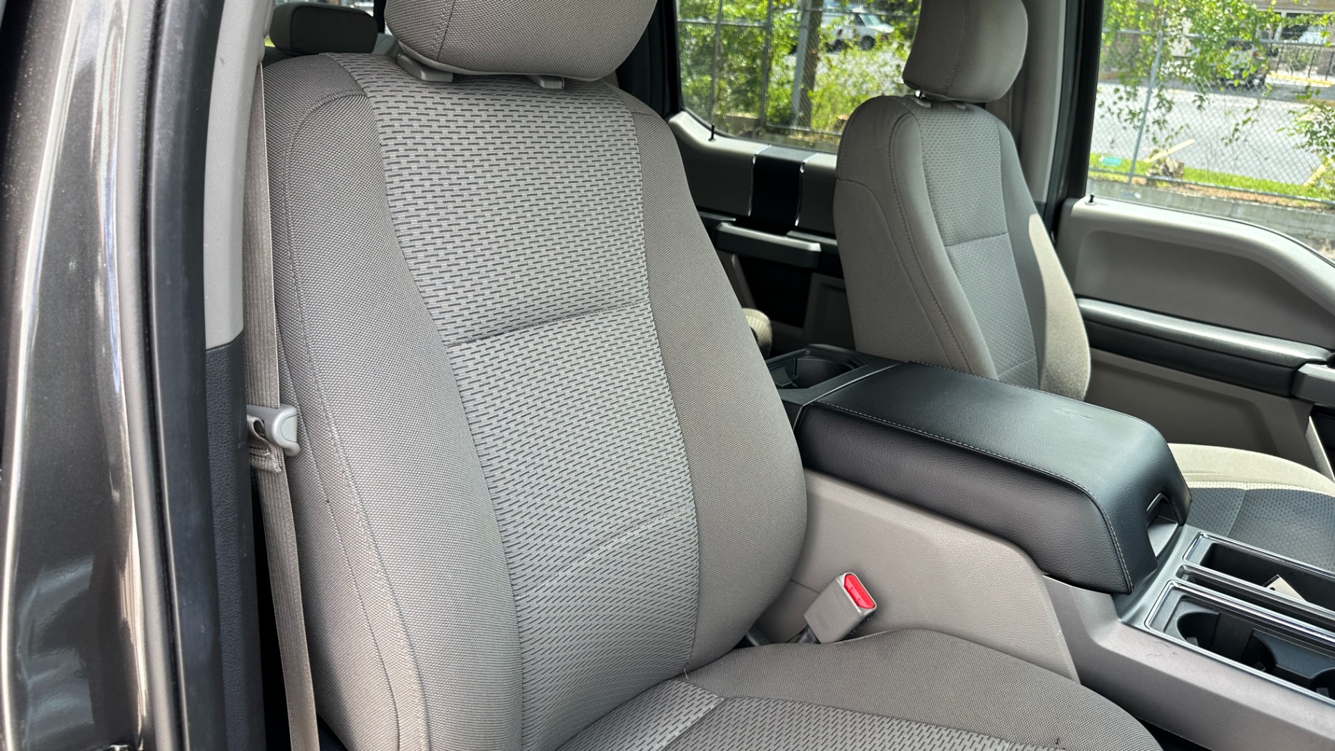 Used 2017 Ford F-150 XLT / 2.7L ECOBOOST / TOW PKG / BACKUP CAMERA for sale $26,995 at Formula Imports in Charlotte NC 28227 36