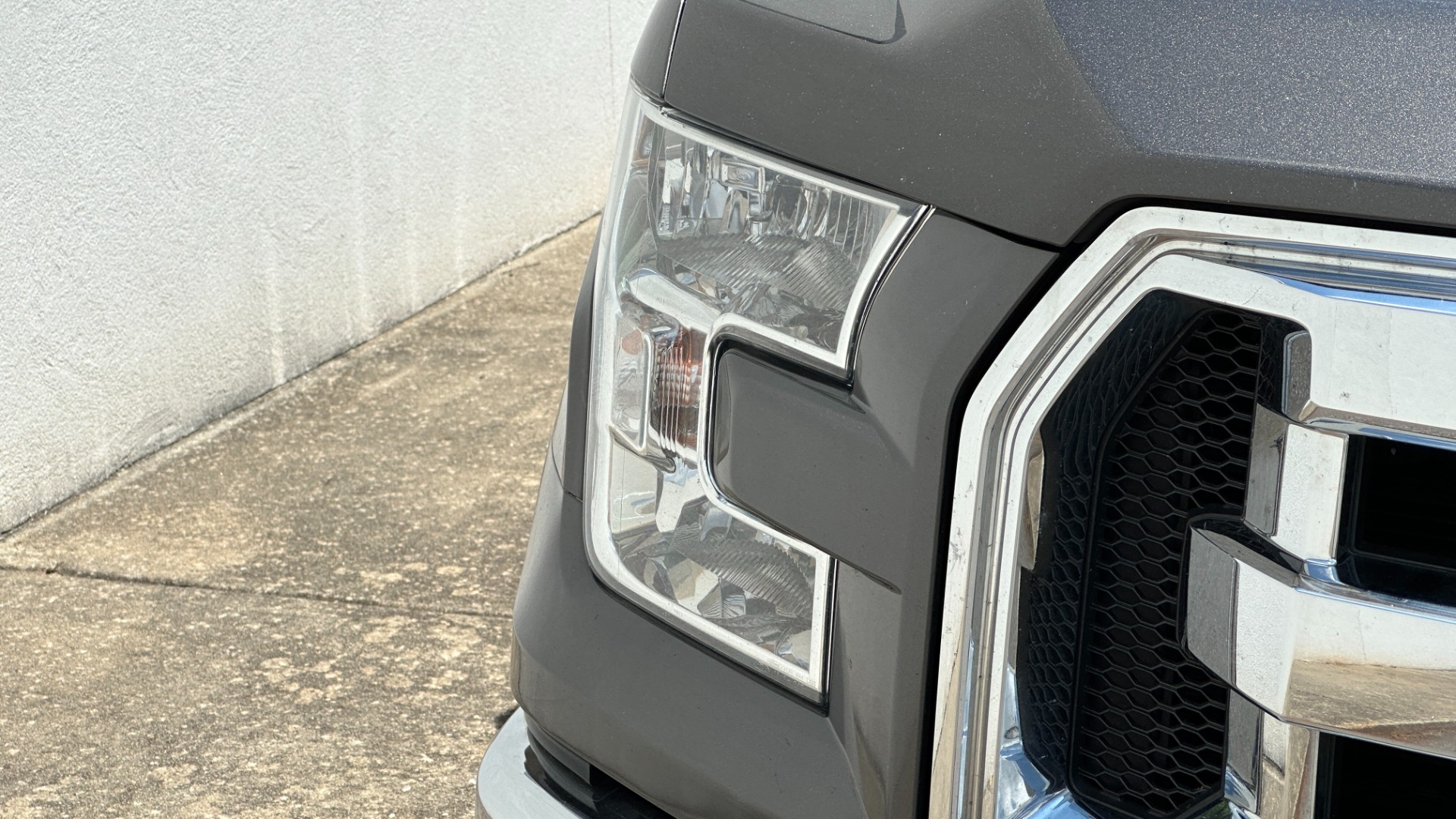Used 2017 Ford F-150 XLT / 2.7L ECOBOOST / TOW PKG / BACKUP CAMERA for sale $26,995 at Formula Imports in Charlotte NC 28227 40