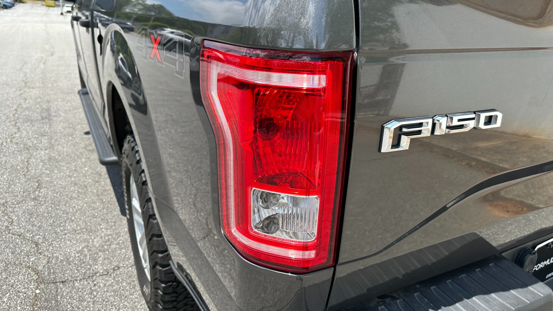 Used 2017 Ford F-150 XLT / 2.7L ECOBOOST / TOW PKG / BACKUP CAMERA for sale $26,995 at Formula Imports in Charlotte NC 28227 42