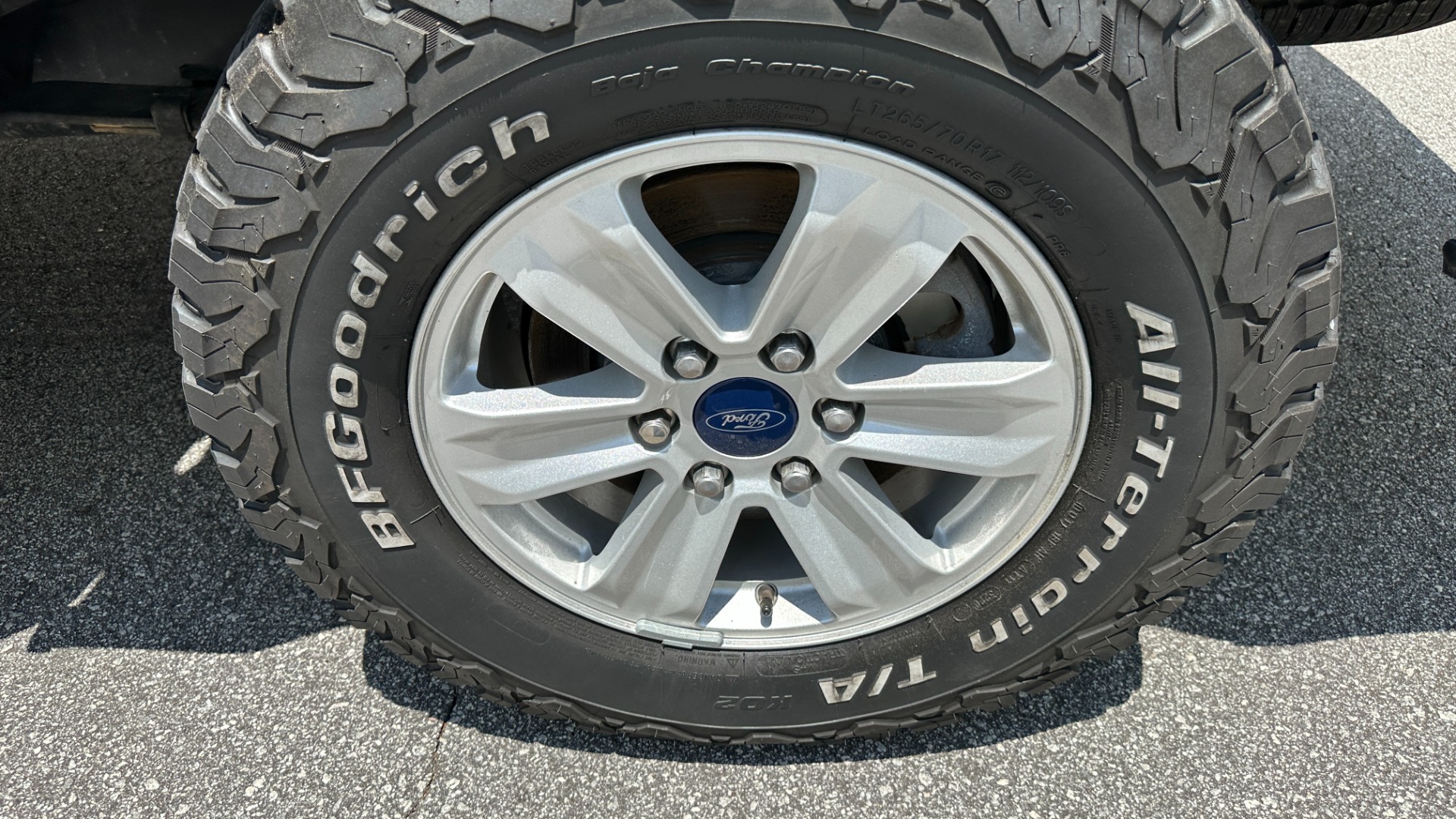 Used 2017 Ford F-150 XLT / 2.7L ECOBOOST / TOW PKG / BACKUP CAMERA for sale $26,995 at Formula Imports in Charlotte NC 28227 52