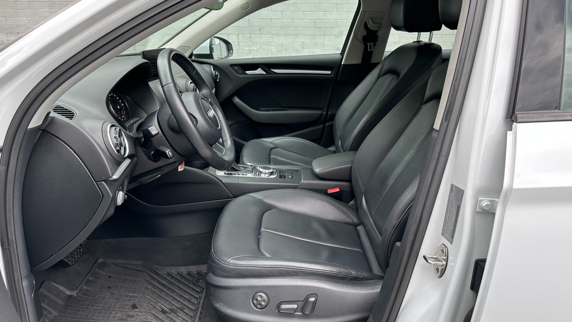Used 2015 Audi A3 2.0T Premium Plus for sale $12,495 at Formula Imports in Charlotte NC 28227 11