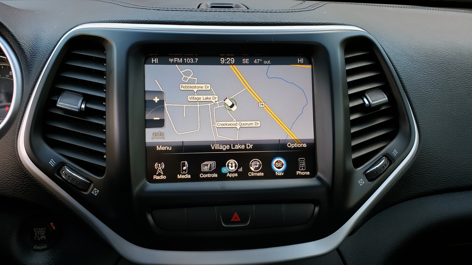 Used 2014 Jeep CHEROKEE LIMITED 4WD / 3.2L V6 / 9SPD AUTO / DUAL-SUNROOF / TOW for sale Sold at Formula Imports in Charlotte NC 28227 44