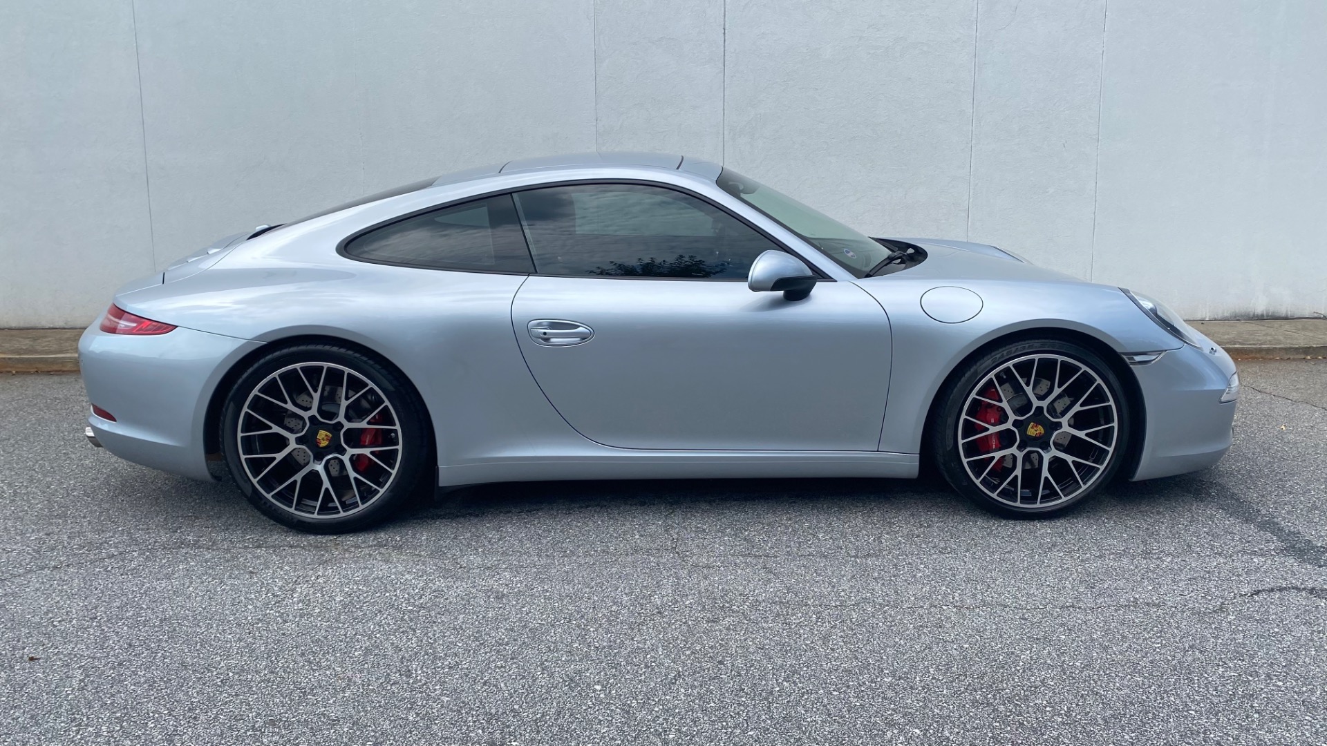 Used 2014 Porsche 911 CARRERA S / SPORT EXHAUST / SPORT DESIGN WHEELS / SPORT SEATS / SPORT CHRON for sale $79,500 at Formula Imports in Charlotte NC 28227 10