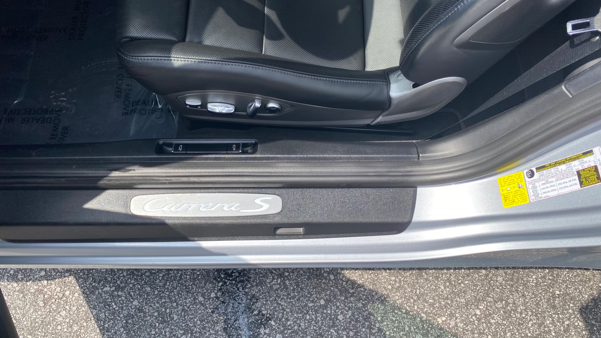 Used 2014 Porsche 911 Carrera S for sale $74,999 at Formula Imports in Charlotte NC 28227 17