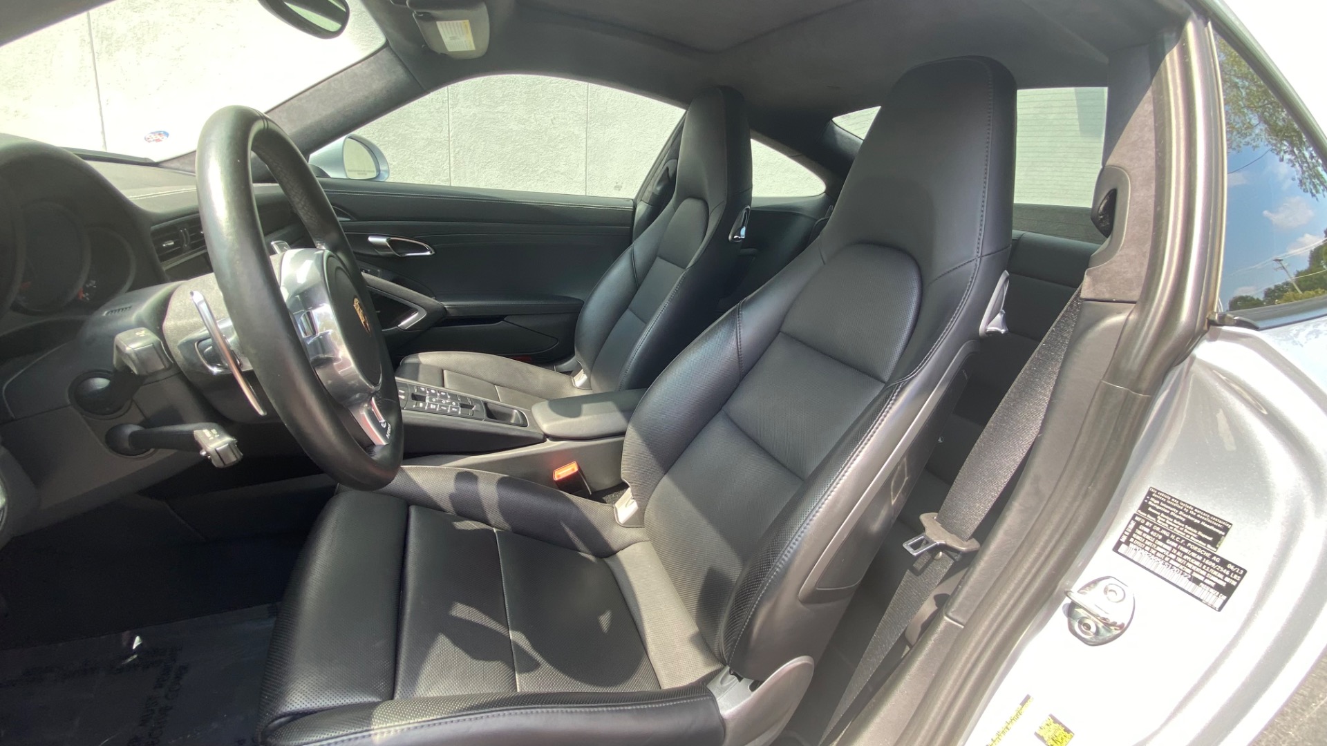 Used 2014 Porsche 911 Carrera S for sale $74,999 at Formula Imports in Charlotte NC 28227 20