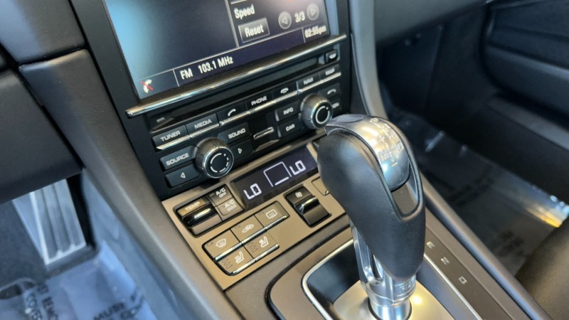 Used 2014 Porsche 911 CARRERA S / SPORT EXHAUST / SPORT DESIGN WHEELS / SPORT SEATS / SPORT CHRON for sale $79,500 at Formula Imports in Charlotte NC 28227 29