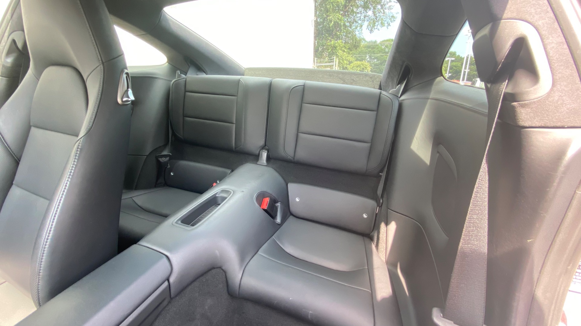 Used 2014 Porsche 911 Carrera S for sale $74,999 at Formula Imports in Charlotte NC 28227 32