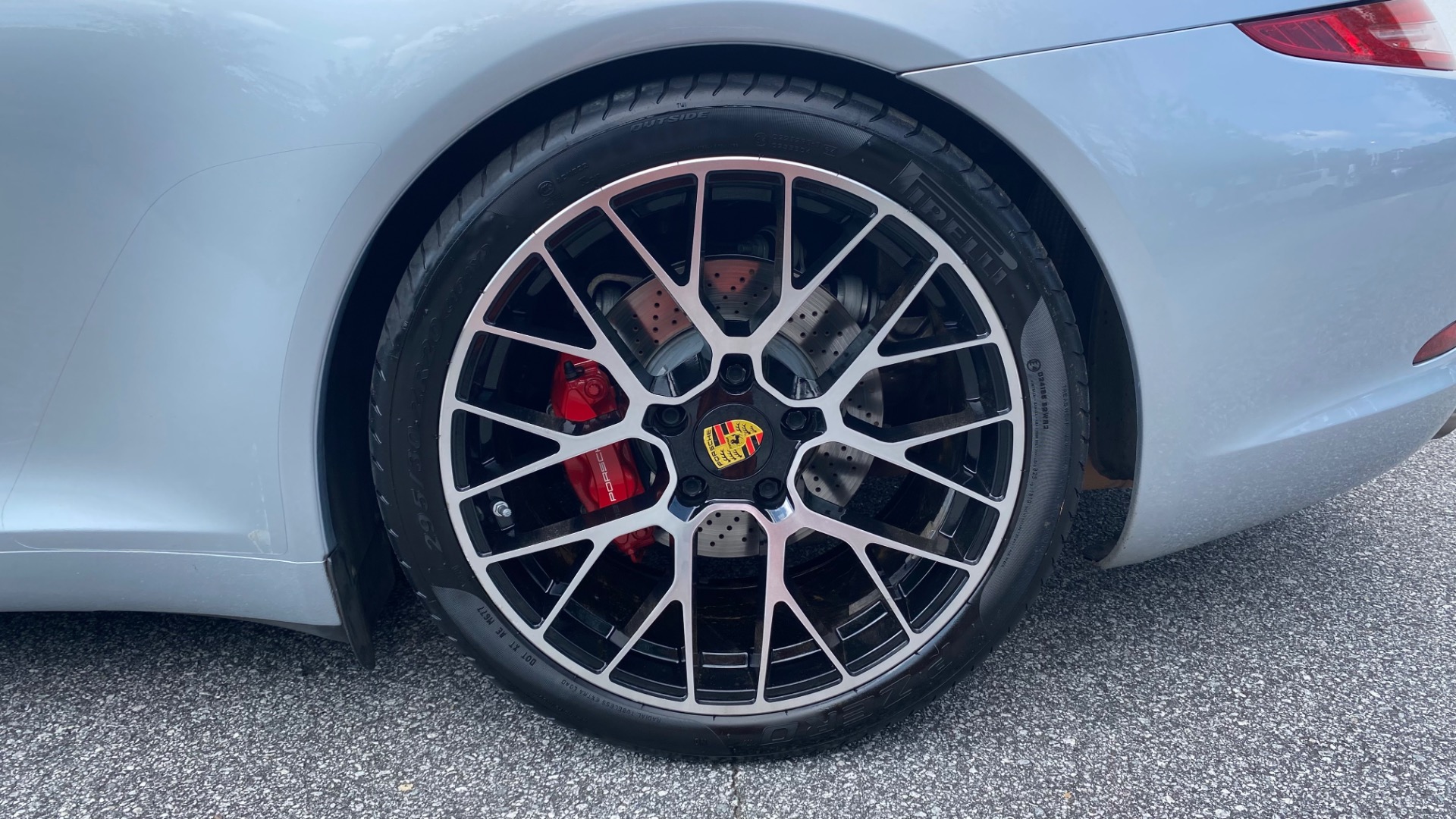 Used 2014 Porsche 911 CARRERA S / SPORT EXHAUST / SPORT DESIGN WHEELS / SPORT SEATS / SPORT CHRON for sale $79,500 at Formula Imports in Charlotte NC 28227 42