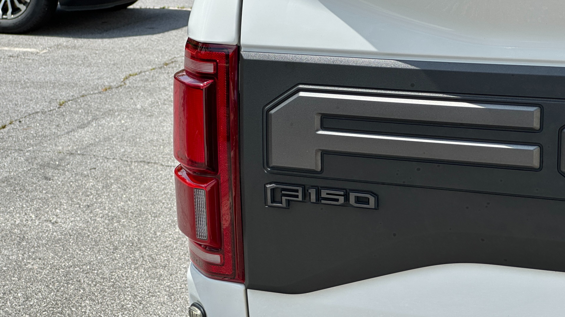 Used 2020 Ford F-150 RAPTOR / HIGH OUTPUT / PANORAMIC ROOF / 17IN FORGED WHEELS for sale $59,995 at Formula Imports in Charlotte NC 28227 47
