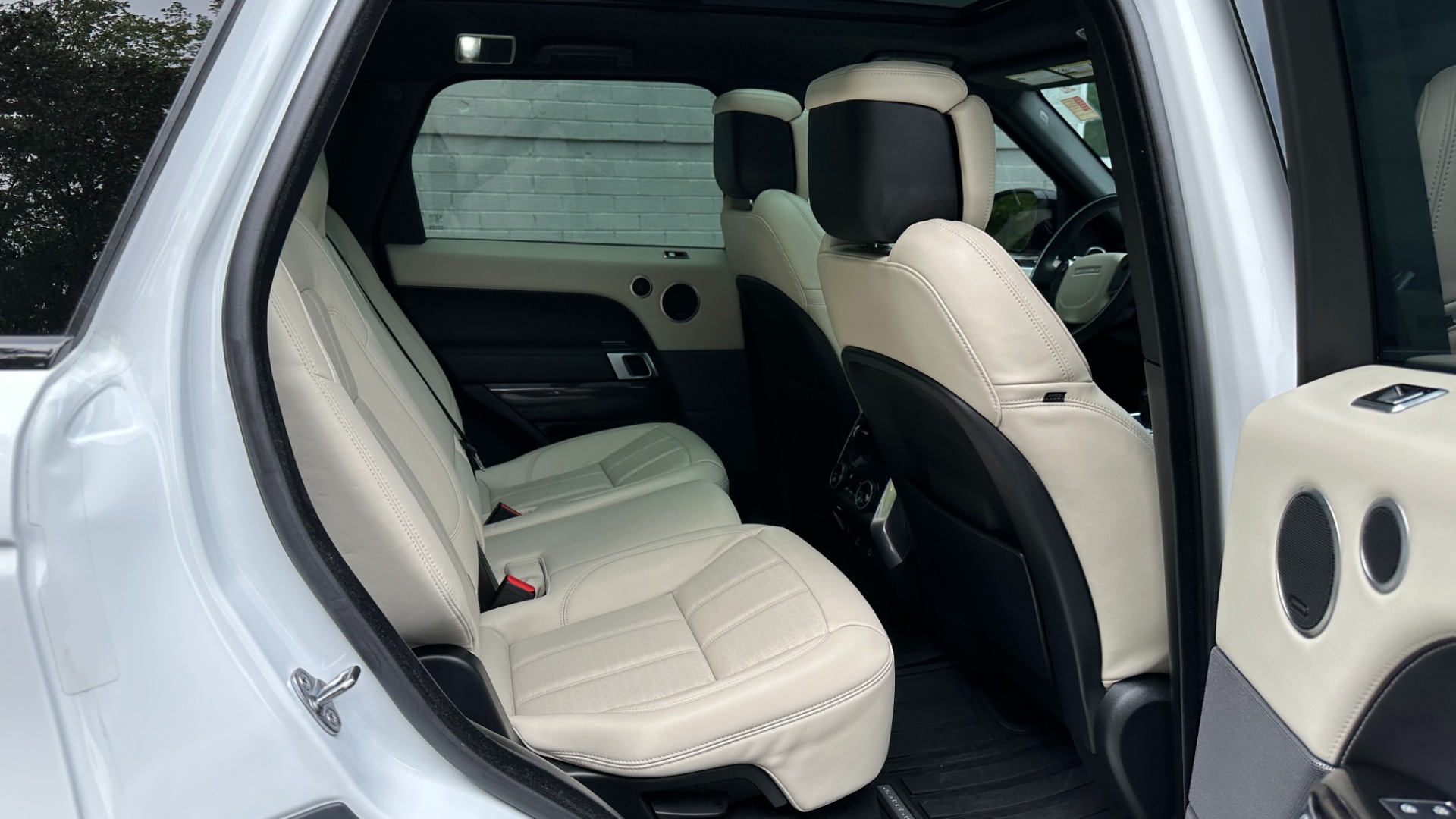 Used 2022 Land Rover Range Rover Sport AUTOBIOGRAPHY / 22 WAY MASSAGE SEATS / DRIVER ASSIST / HEADS UP DISPLAY for sale $99,999 at Formula Imports in Charlotte NC 28227 28