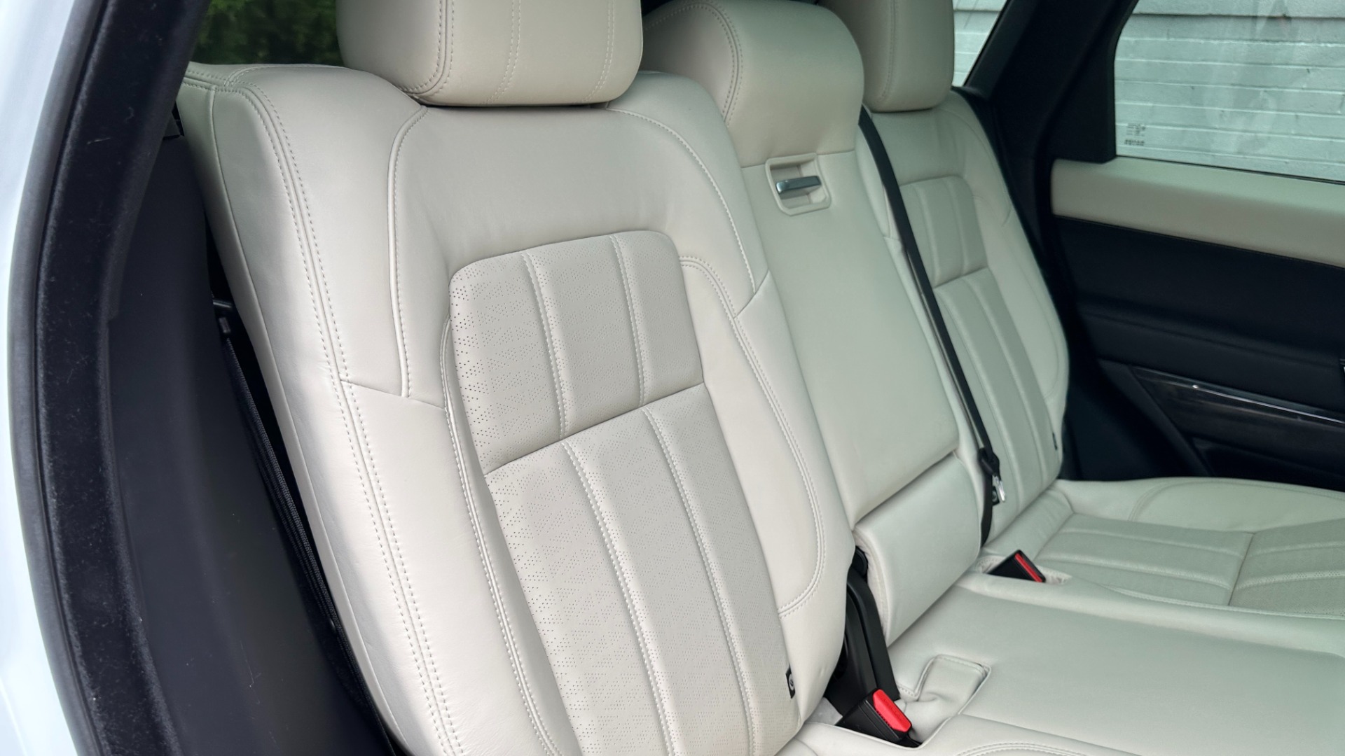 Used 2022 Land Rover Range Rover Sport AUTOBIOGRAPHY / 22 WAY MASSAGE SEATS / DRIVER ASSIST / HEADS UP DISPLAY for sale $99,999 at Formula Imports in Charlotte NC 28227 30