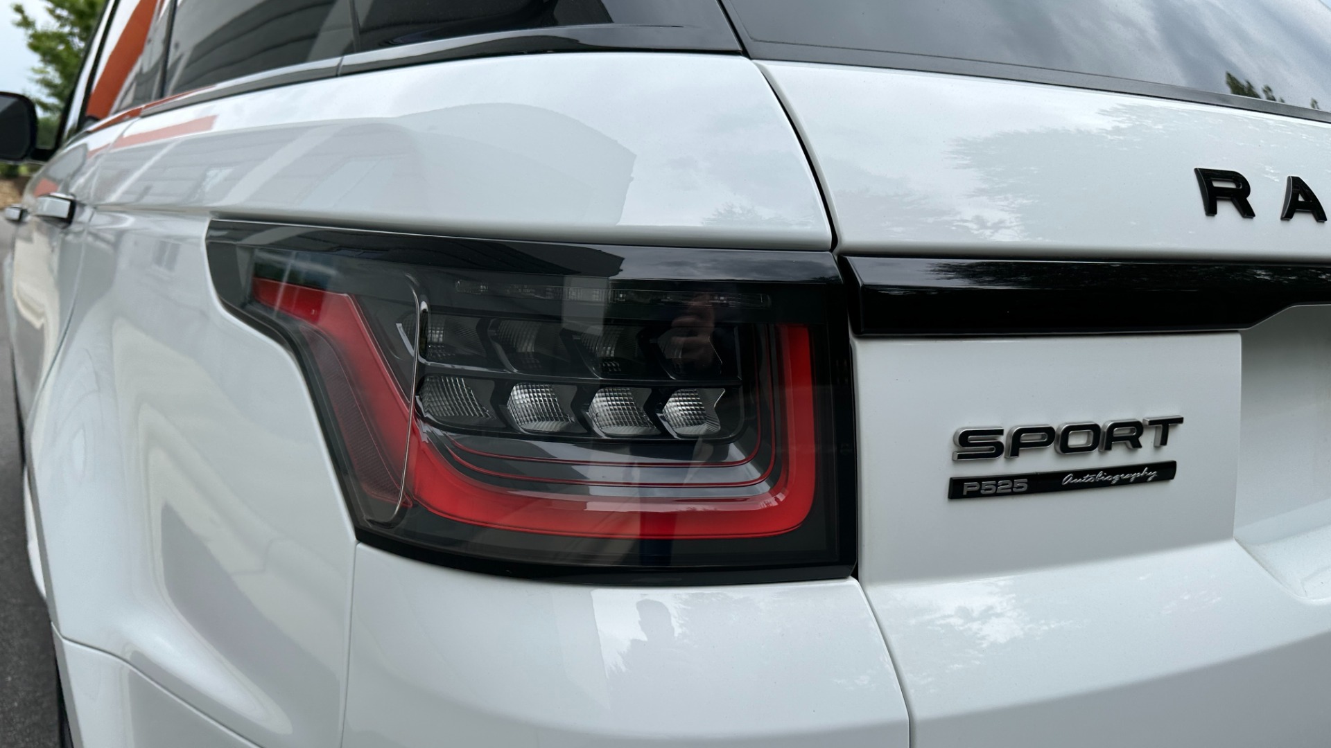 Used 2022 Land Rover Range Rover Sport AUTOBIOGRAPHY / 22 WAY MASSAGE SEATS / DRIVER ASSIST / HEADS UP DISPLAY for sale $99,999 at Formula Imports in Charlotte NC 28227 41