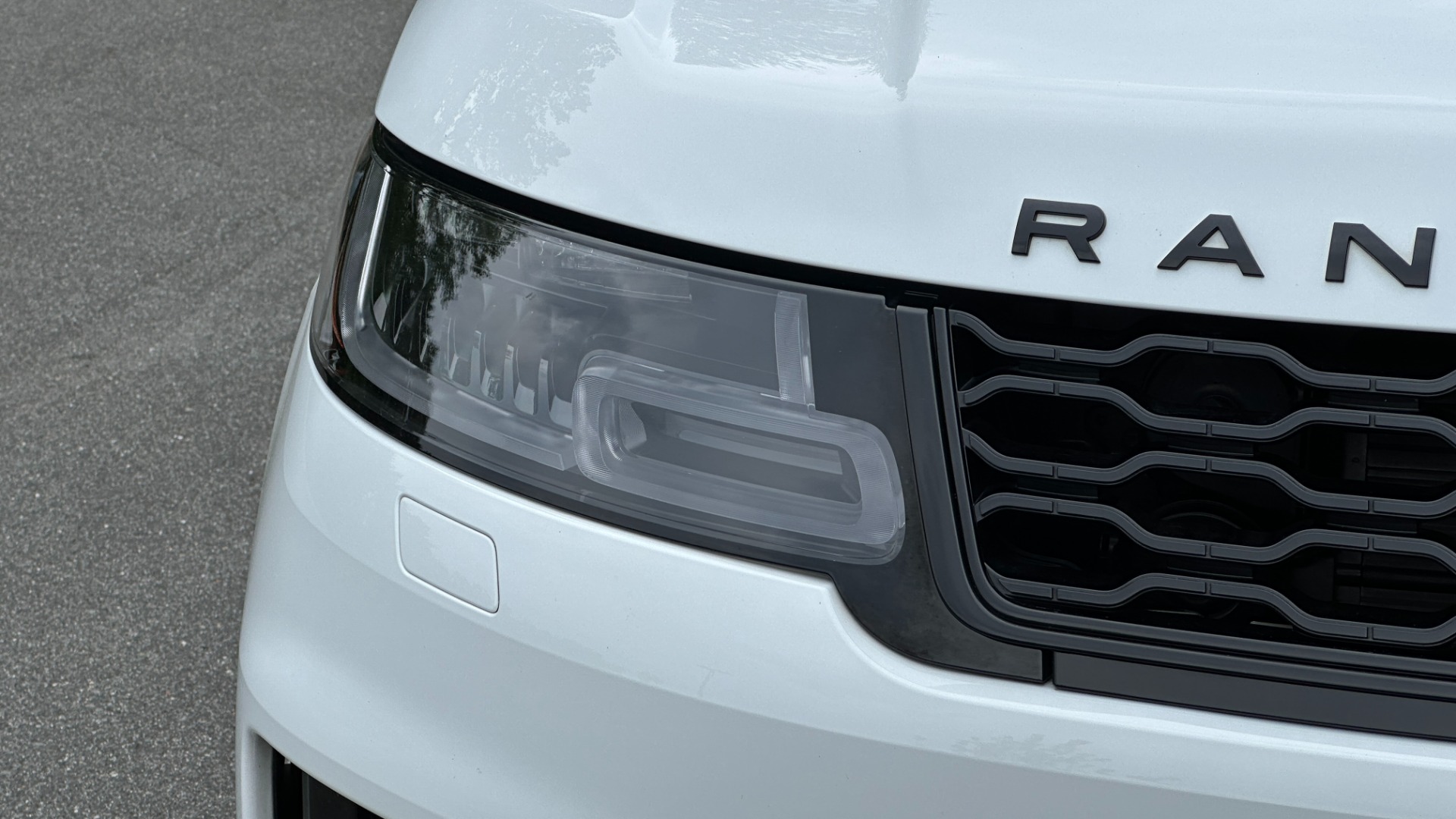 Used 2022 Land Rover Range Rover Sport AUTOBIOGRAPHY / 22 WAY MASSAGE SEATS / DRIVER ASSIST / HEADS UP DISPLAY for sale $99,999 at Formula Imports in Charlotte NC 28227 43