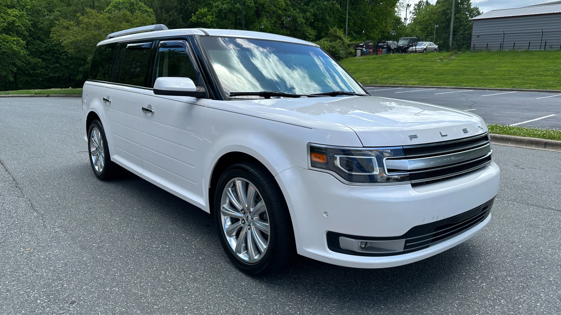Used 2017 Ford Flex Limited for sale Sold at Formula Imports in Charlotte NC 28227 4