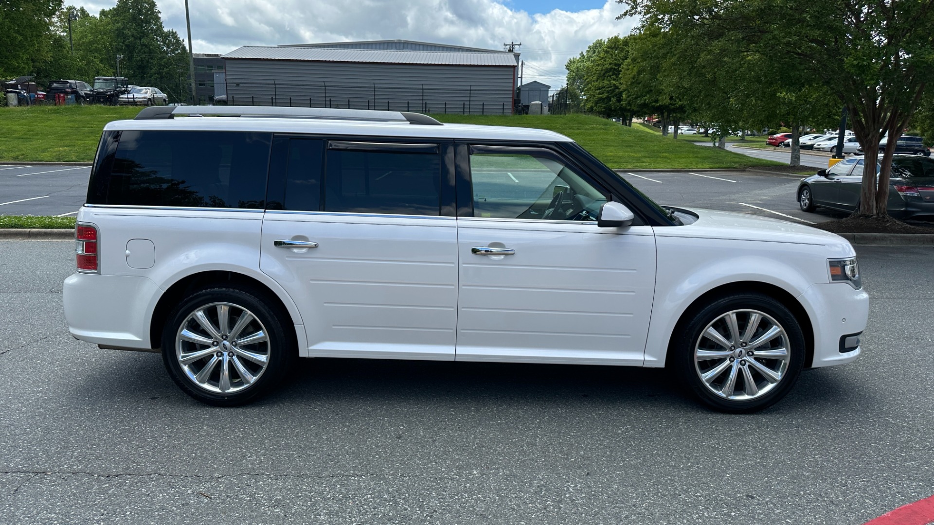Used 2017 Ford Flex Limited for sale Sold at Formula Imports in Charlotte NC 28227 5