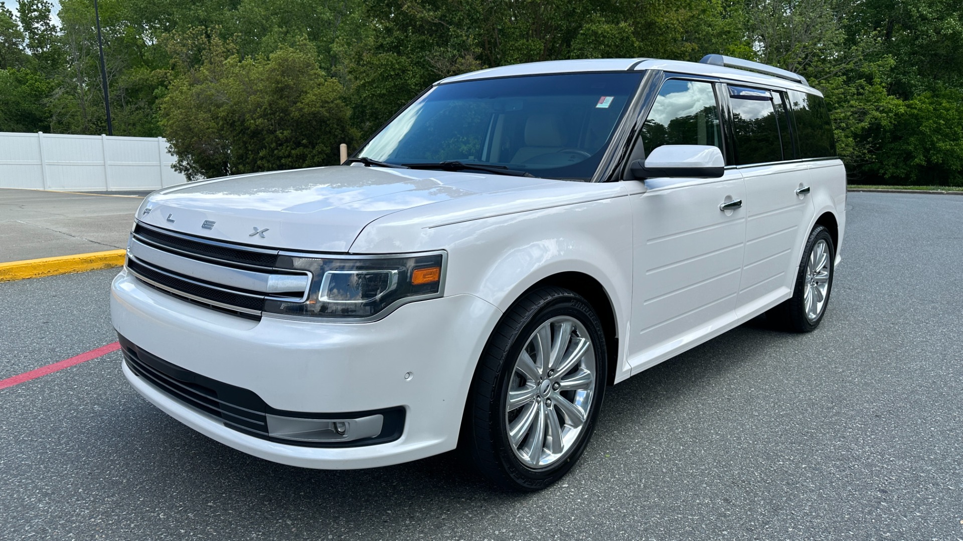 Used 2017 Ford Flex Limited for sale Sold at Formula Imports in Charlotte NC 28227 1