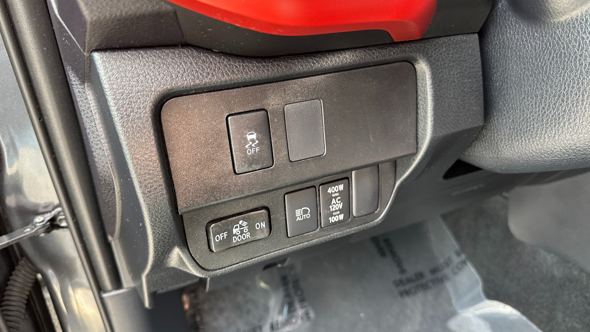 Used 2020 Toyota Tacoma 4WD TRD OFFROAD PREMIUM / 4WD / CONVENIENCE PACKAGE / LEATHER / NAVIGATION for sale $38,995 at Formula Imports in Charlotte NC 28227 15