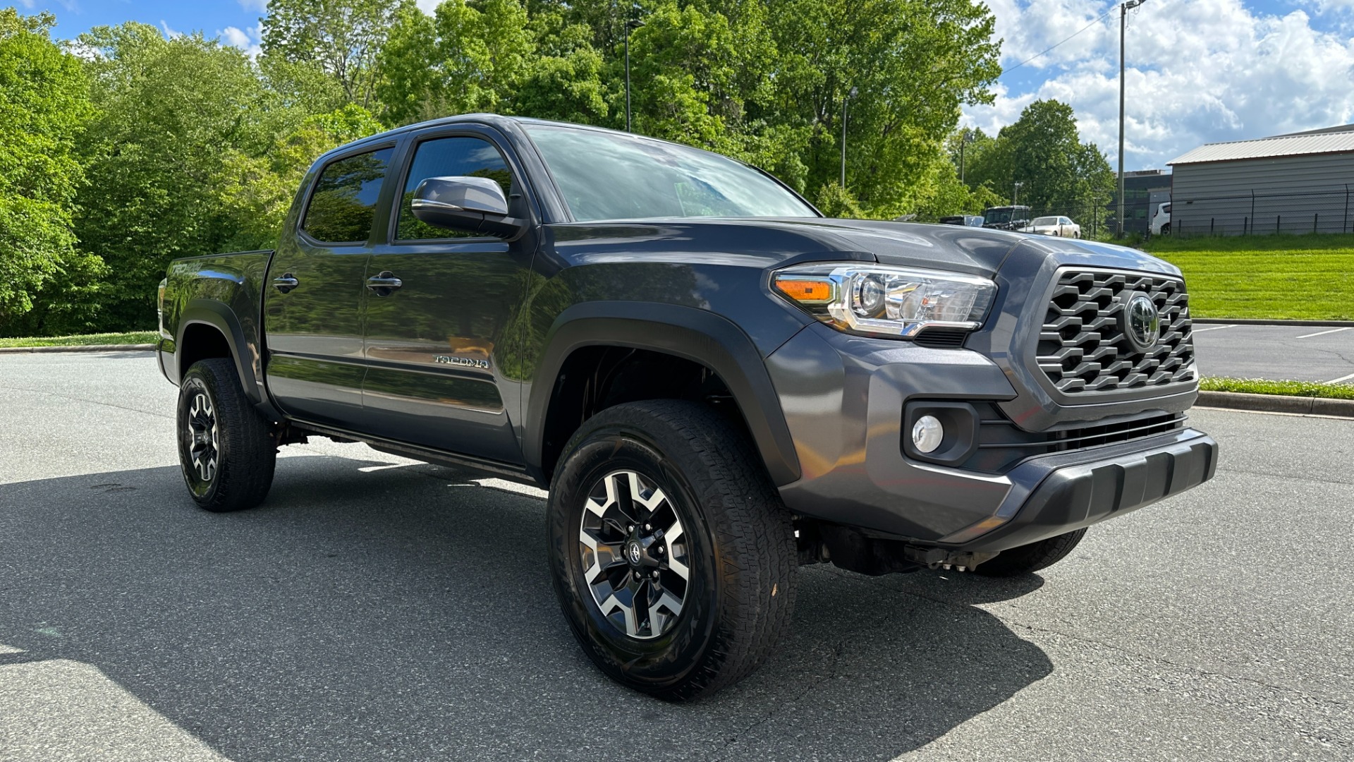 Used 2020 Toyota Tacoma 4WD TRD OFFROAD PREMIUM / 4WD / CONVENIENCE PACKAGE / LEATHER / NAVIGATION for sale Sold at Formula Imports in Charlotte NC 28227 5