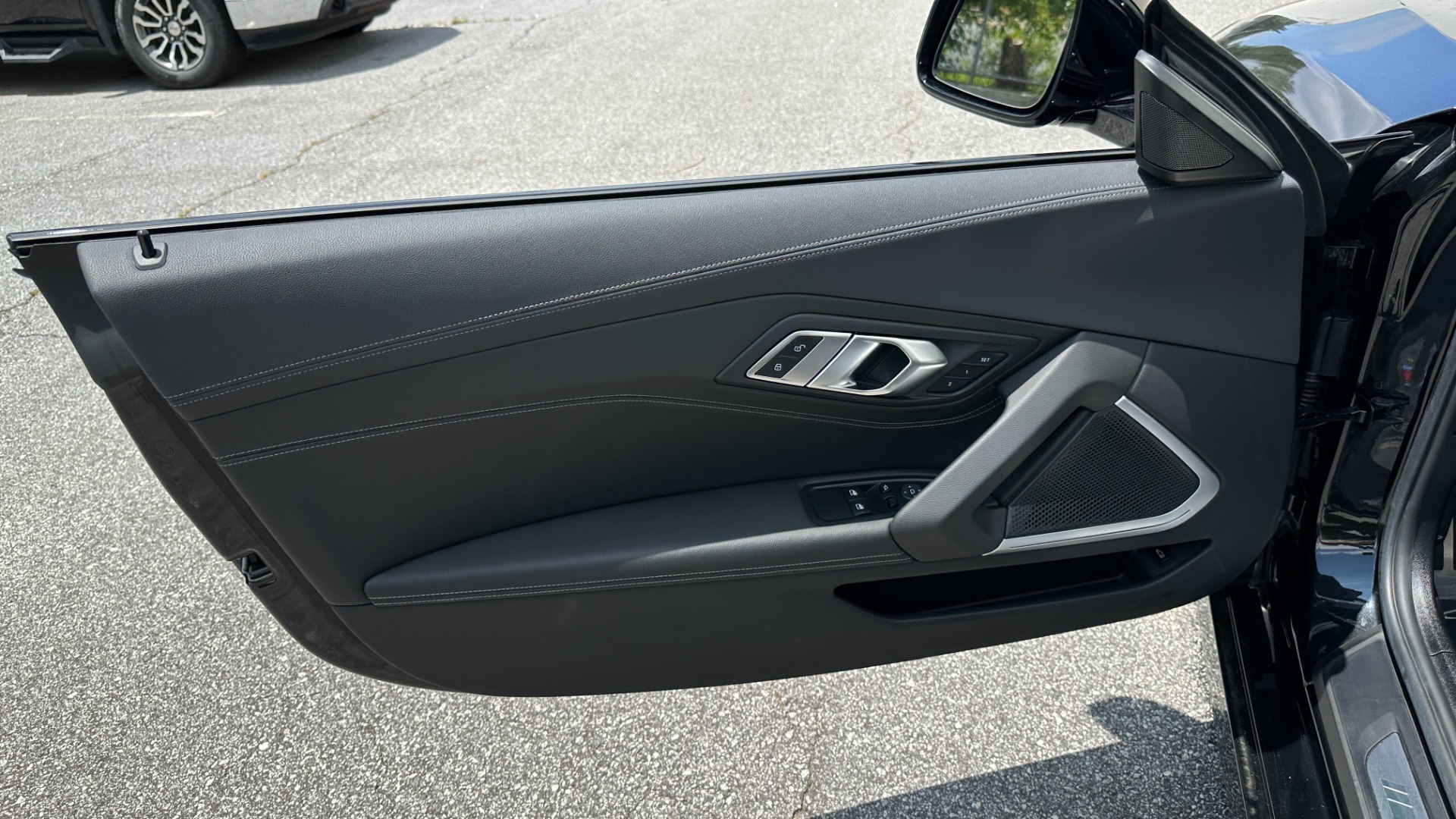 Used 2020 BMW Z4 sDriveM40i for sale $50,995 at Formula Imports in Charlotte NC 28227 15